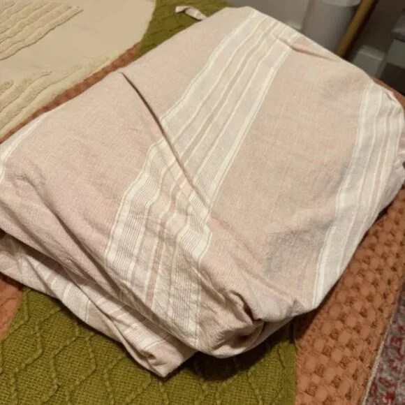 King Sized 100% Cotton Duvet Cover - Light Pink / Dusty rose - Picture 3 of 5